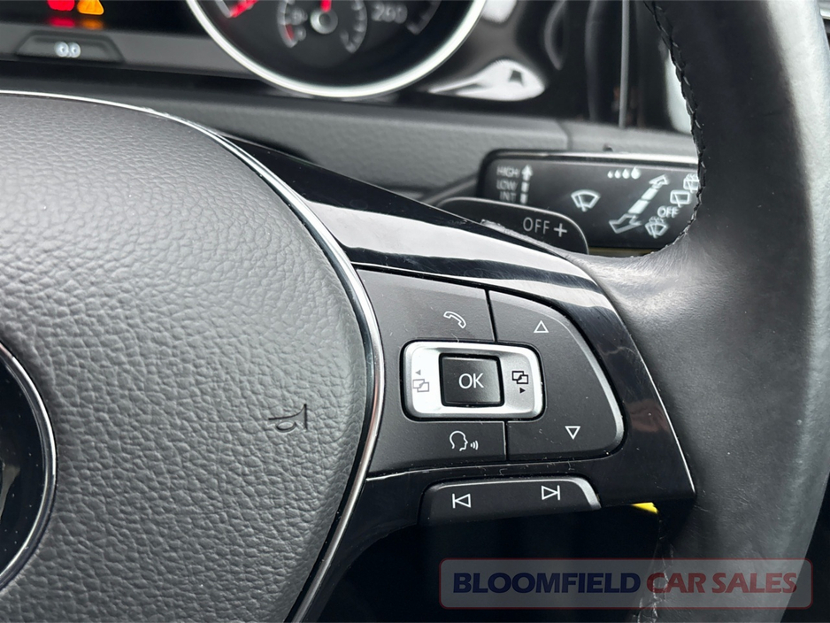 2013 Volkswagen Golf 1.4 AUTO , HIGHLINE // LOW MILEAGE €11,950