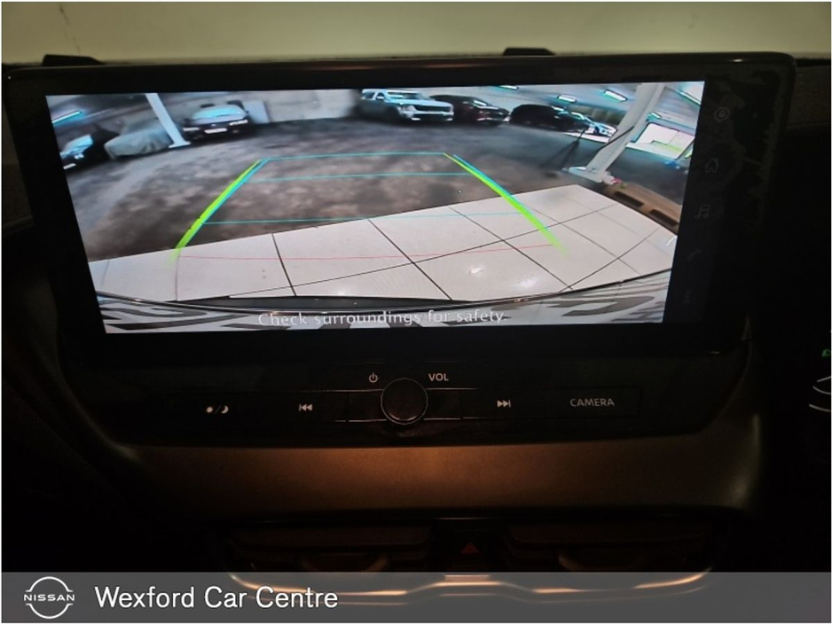 2025 Nissan Juke 1.0T PET 2WD SV