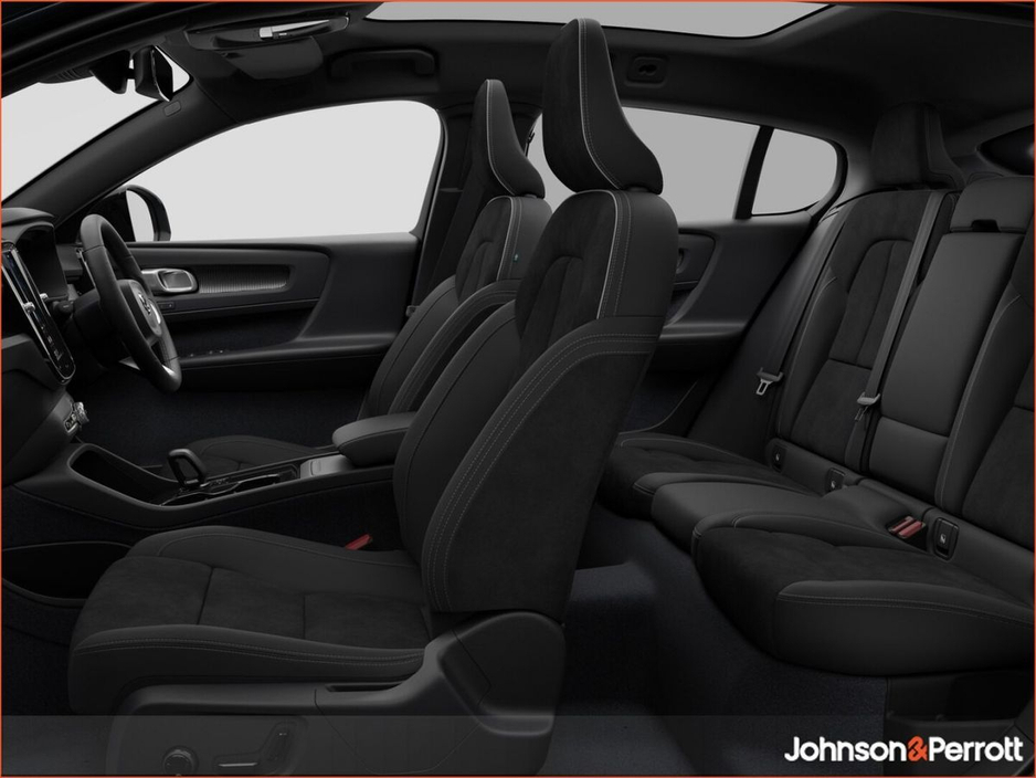 2026 Volvo EC40 82 kWh Ultra Black Edition - Denim Blue €56,500