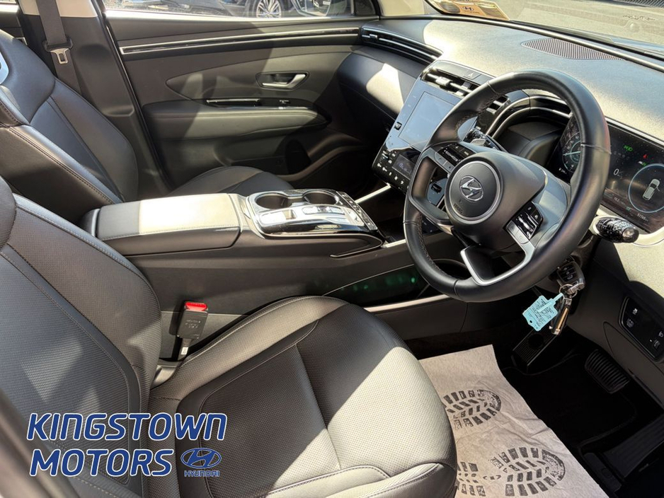 2022 Hyundai Tucson - image 5