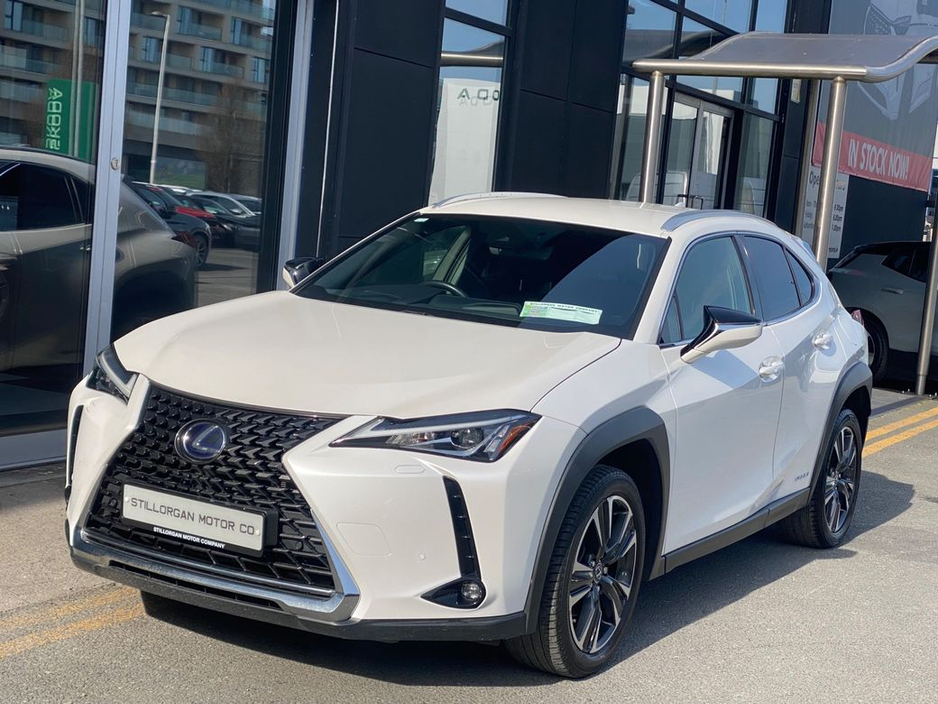2020 Lexus UX 250 H - image 9
