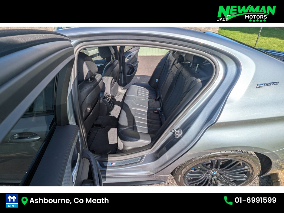 2019 BMW 5 Series - image 17