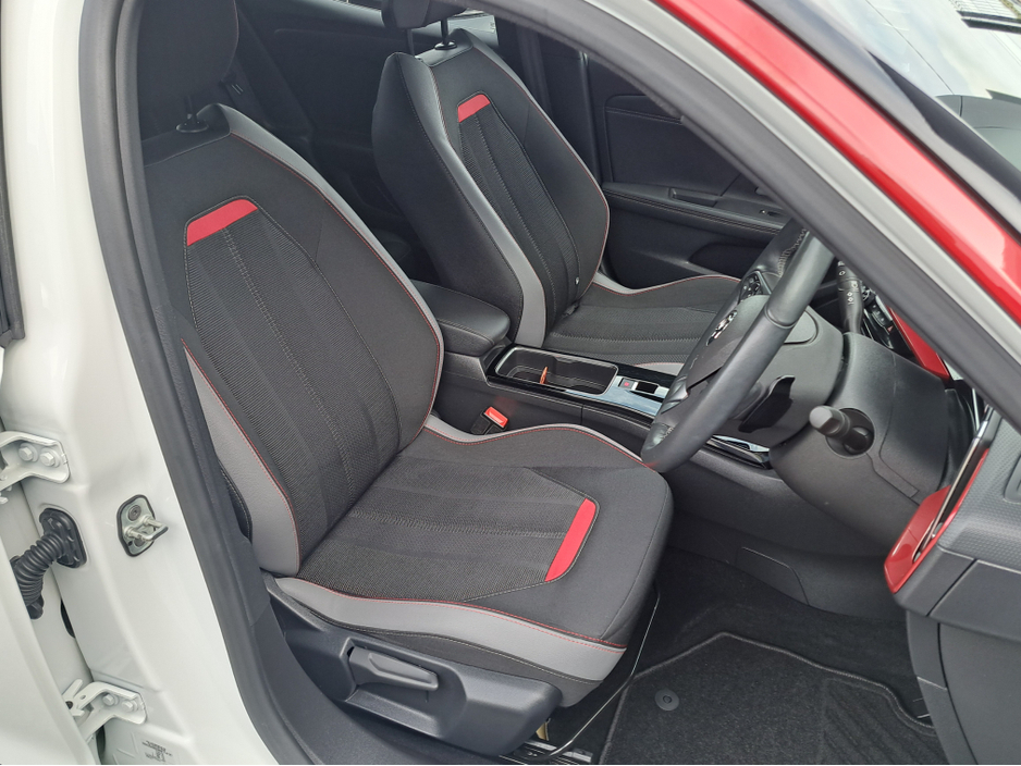 2023 Opel Mokka - image 14