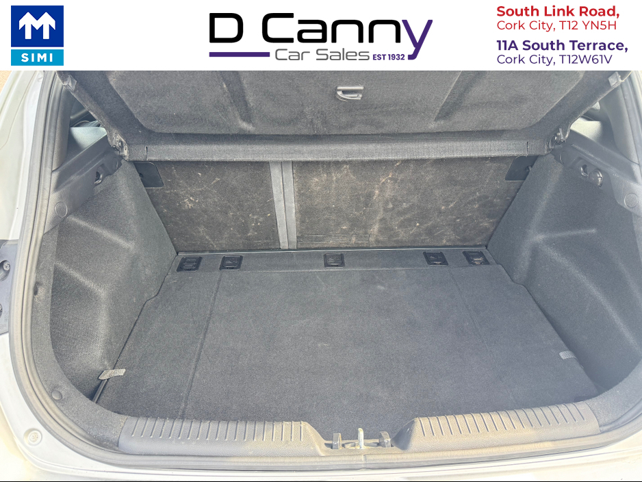 2016 Hyundai i30 - image 16