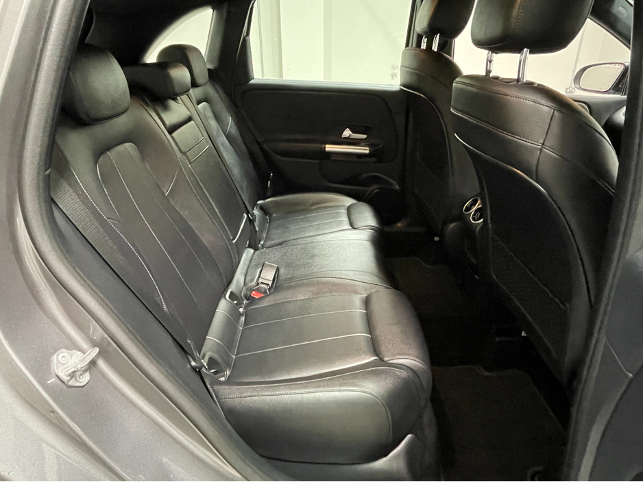 2019 Mercedes-Benz B Class - image 14