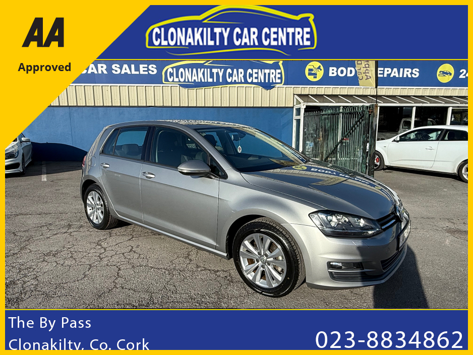 2014 Volkswagen Golf - image 4