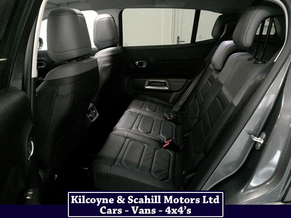 2023 Citroen C5 Aircross C-SERIES BLUEHDI 1 €32,500