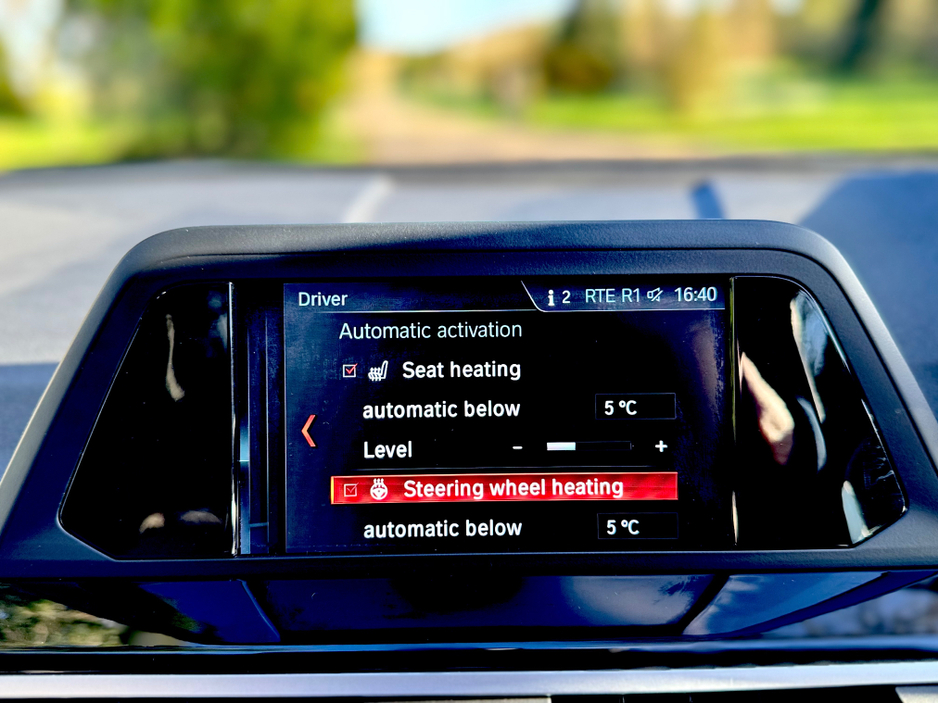 2018 BMW X3 - image 21