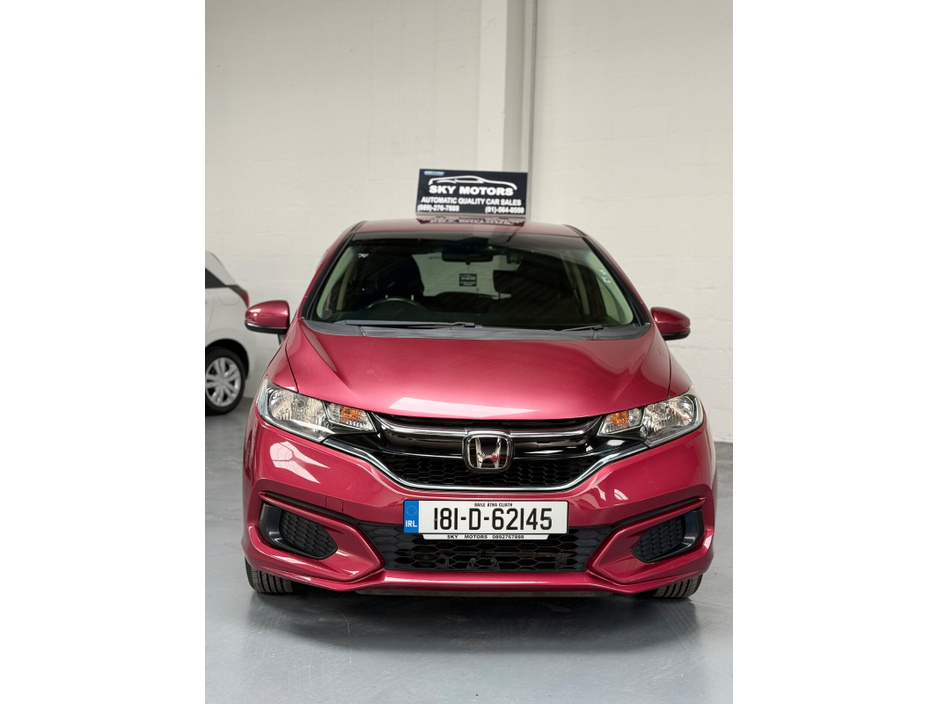 2018 Honda Fit - image 2