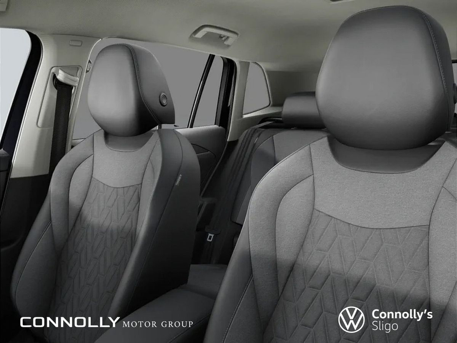 2026 Volkswagen Tiguan - image 5