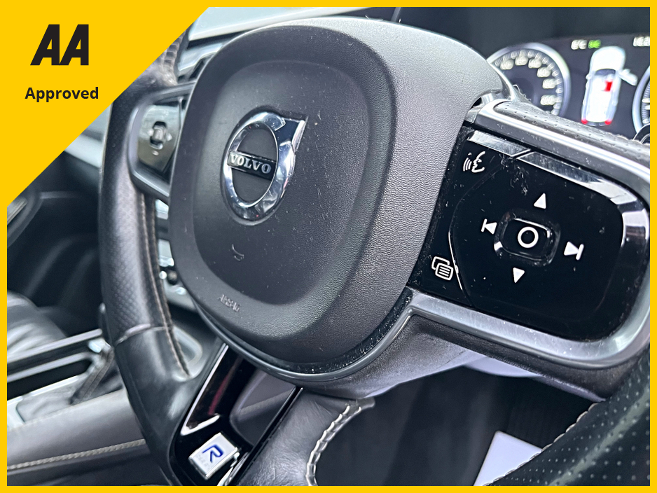 2017 Volvo XC90 D5 R-DESIGN 235HP 5DR AUTO €29,950