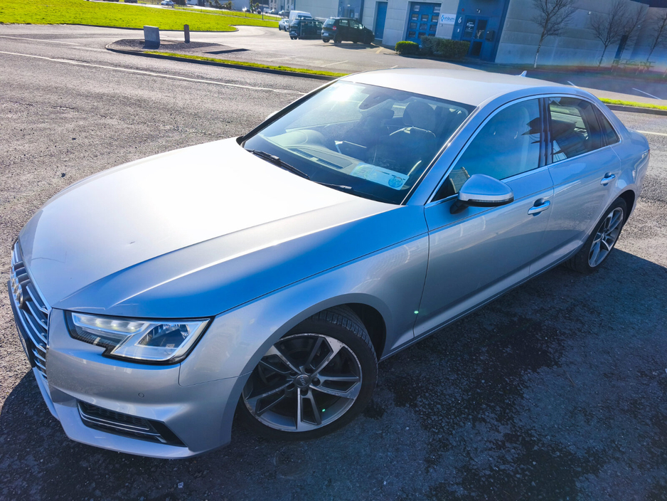 2019 Audi A4 - image 7