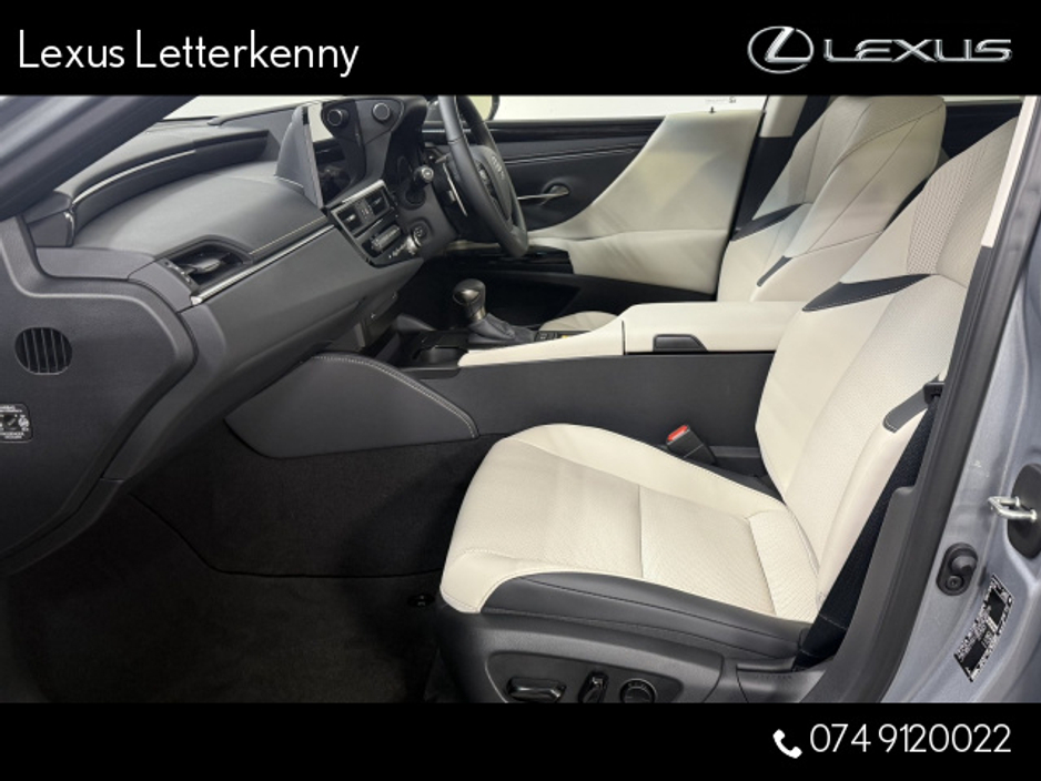 2025 Lexus ES 300 H ES300h Dynamic €60,995