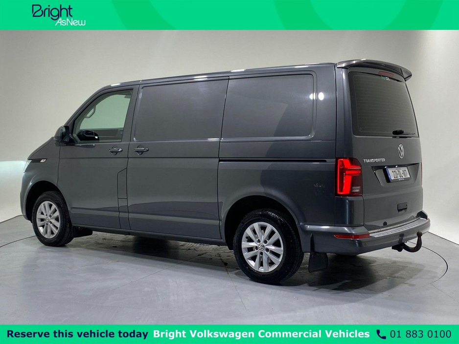 2022 Volkswagen Transporter - image 11