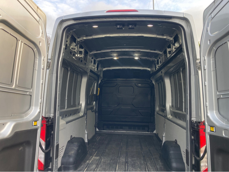 2020 Ford Transit 350L TREND 2.0 130PS F FWD 3DR €16,950