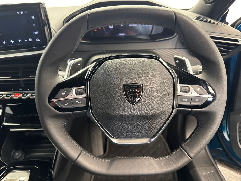 2026 Peugeot 2008 - image 13