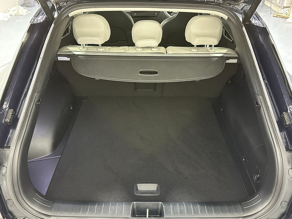 2023 Kia EV6 - image 28