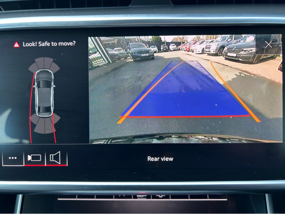 2021 Audi A6 - image 14