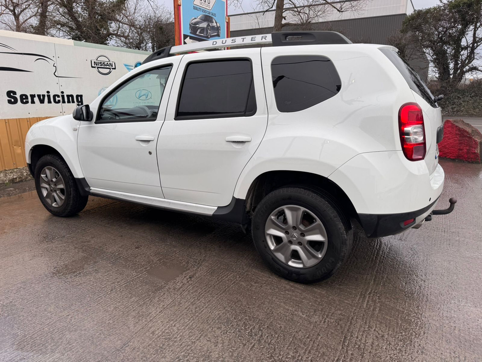 2018 Dacia Duster SIGNATURE 1.5 DCI 110 4 4DR €11,800