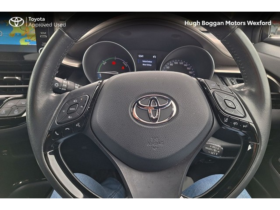 2022 Toyota C-HR - image 20