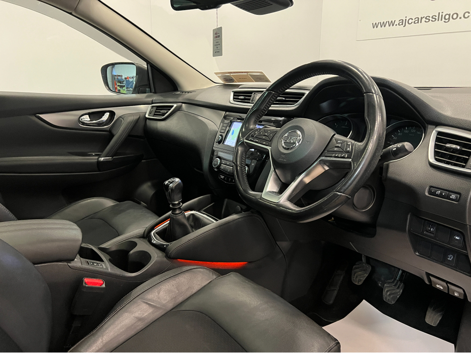 2019 Nissan Qashqai 1.5 SV PREMIUM PART LS MY1 4DR €15,950
