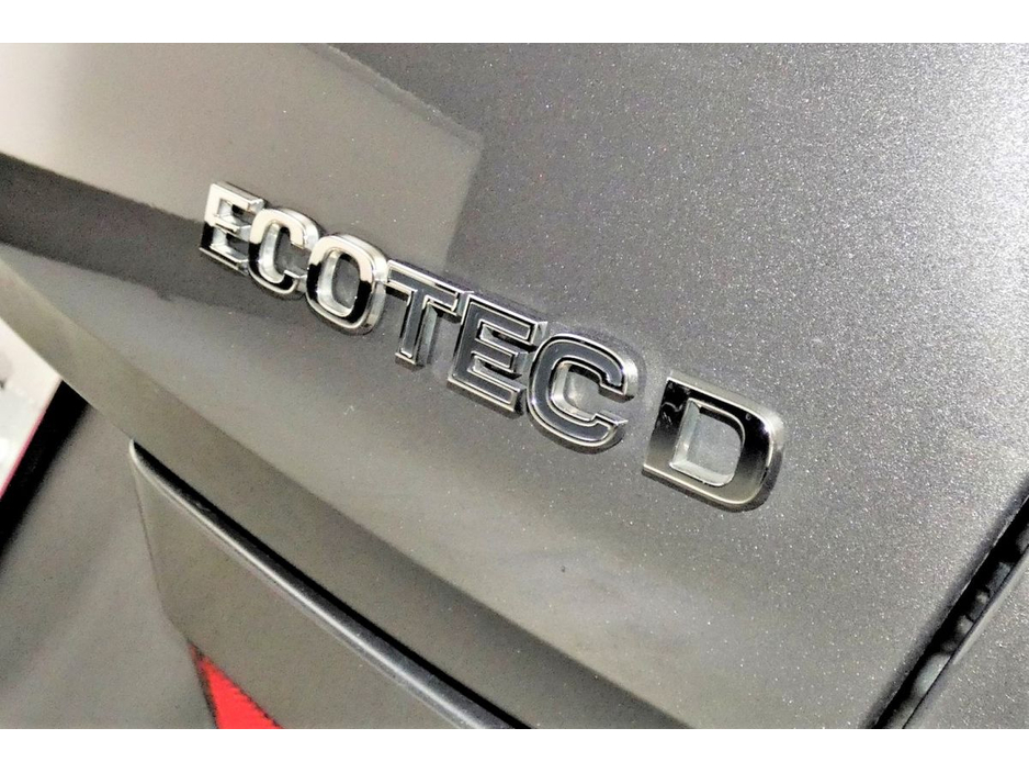 2021 Opel Grandland X - image 28