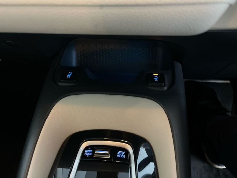 2023 Toyota Corolla - image 16