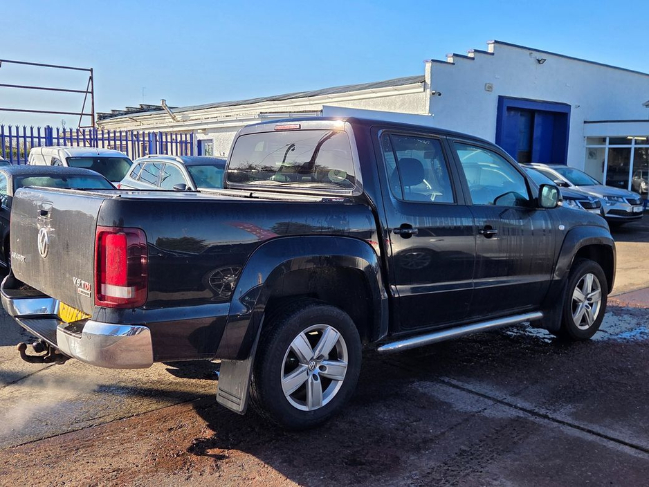 2017 Volkswagen Amarok - image 5
