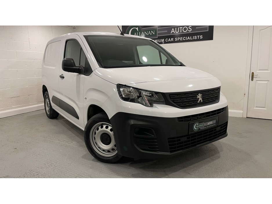 2024 Peugeot Partner - image 18