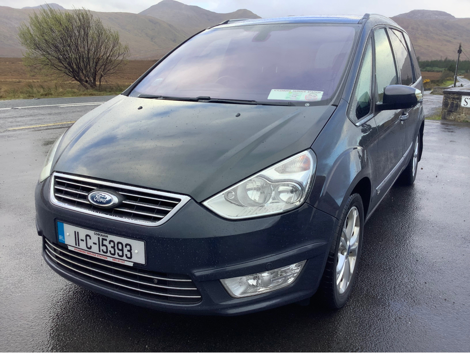 2011 Ford Galaxy - image 27
