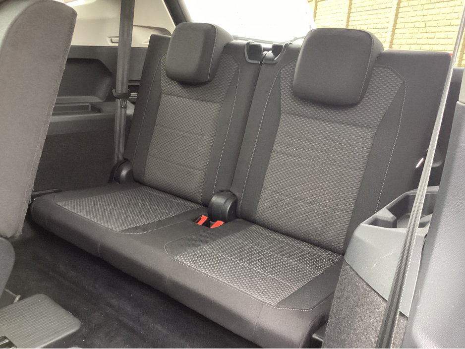 2018 Volkswagen Tiguan Allspace - image 20