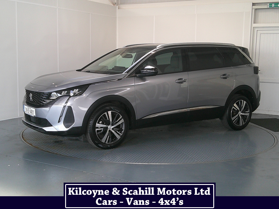 2024 Peugeot 5008 - image 3