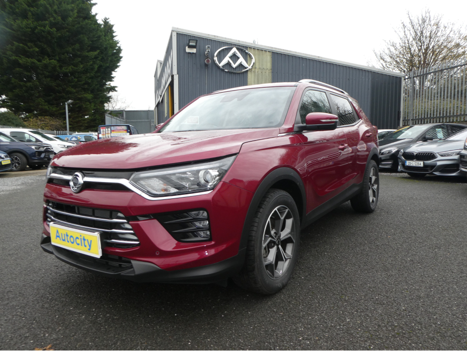 2025 Ssangyong Korando - image 3