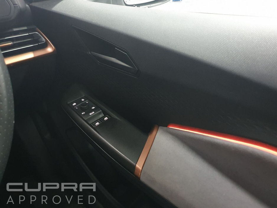 2024 Cupra Born - image 20