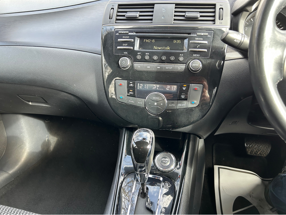 2015 Nissan Pulsar - image 15