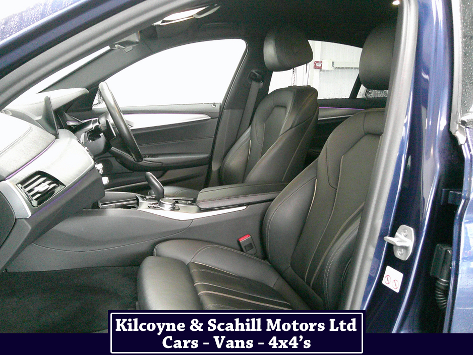 2019 BMW 5 Series - image 13