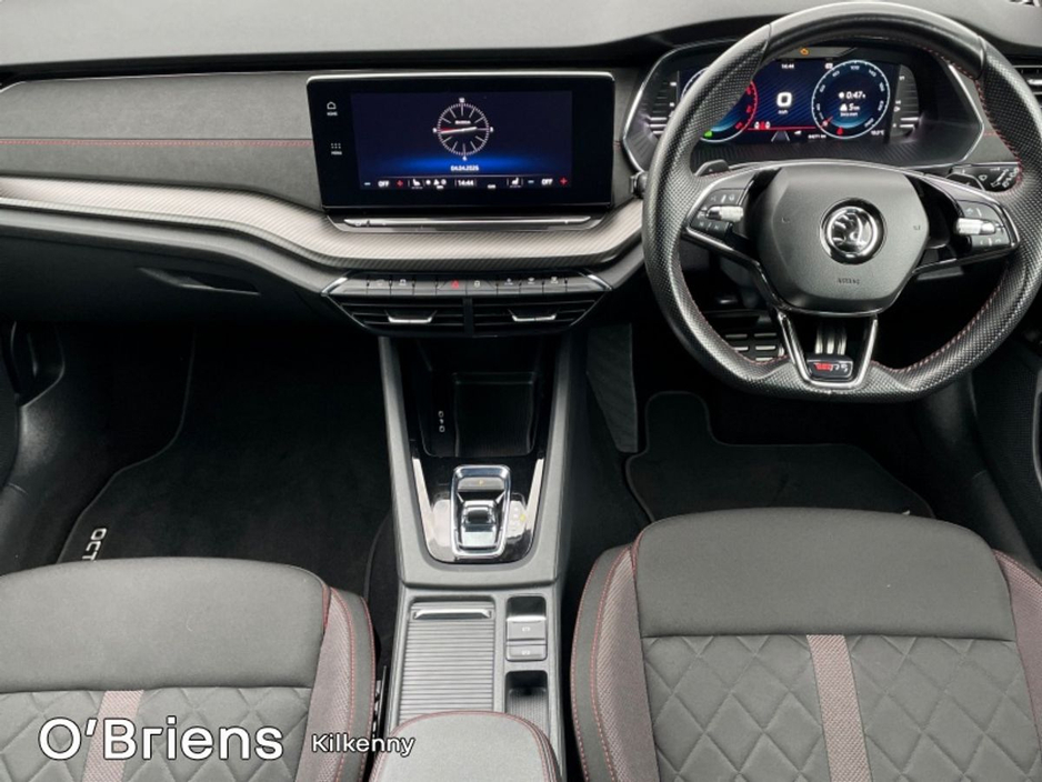 2022 Skoda Octavia - image 2