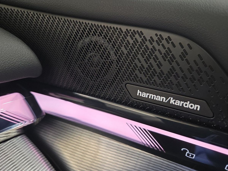 2025 BMW 5 Series 530 E M Sport Auto 530 e M Sport 530 e eDrive 22.1 kWh PHEV 299 184BHP /135 kw Auto Start/Stop