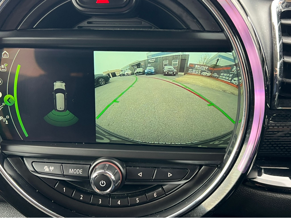 2017 MINI Clubman - image 23