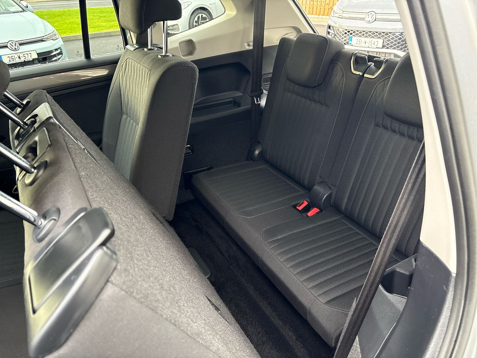 2023 Volkswagen Tiguan Allspace 2.0 TDI 122HP Life €31,975