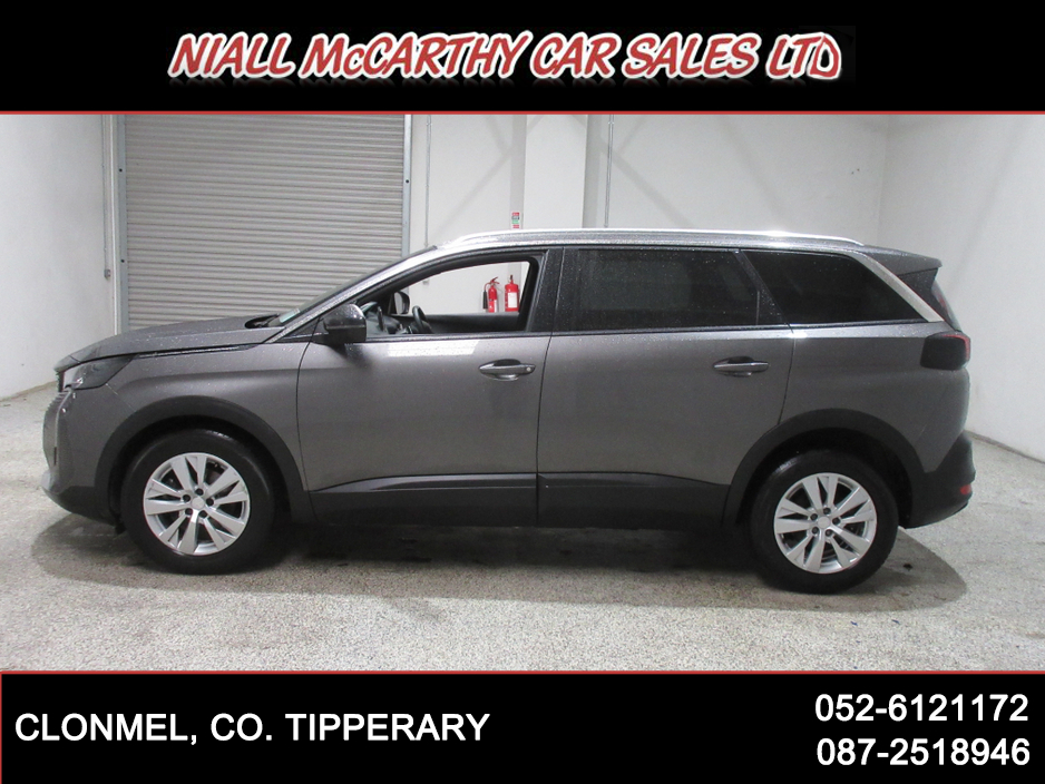 2023 Peugeot 5008 - image 7