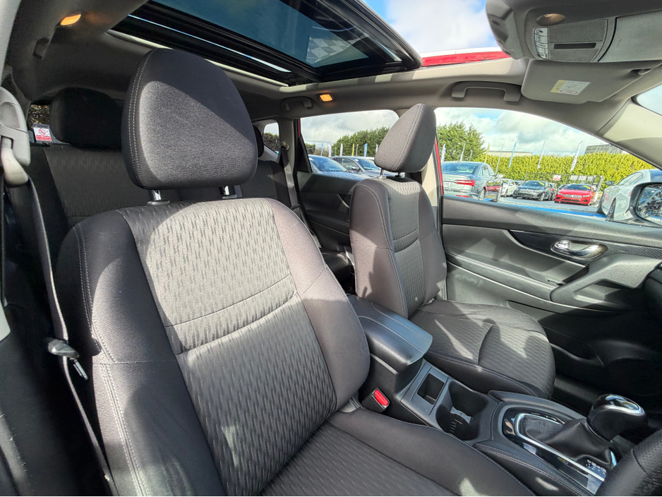 2020 Nissan X-Trail - image 14