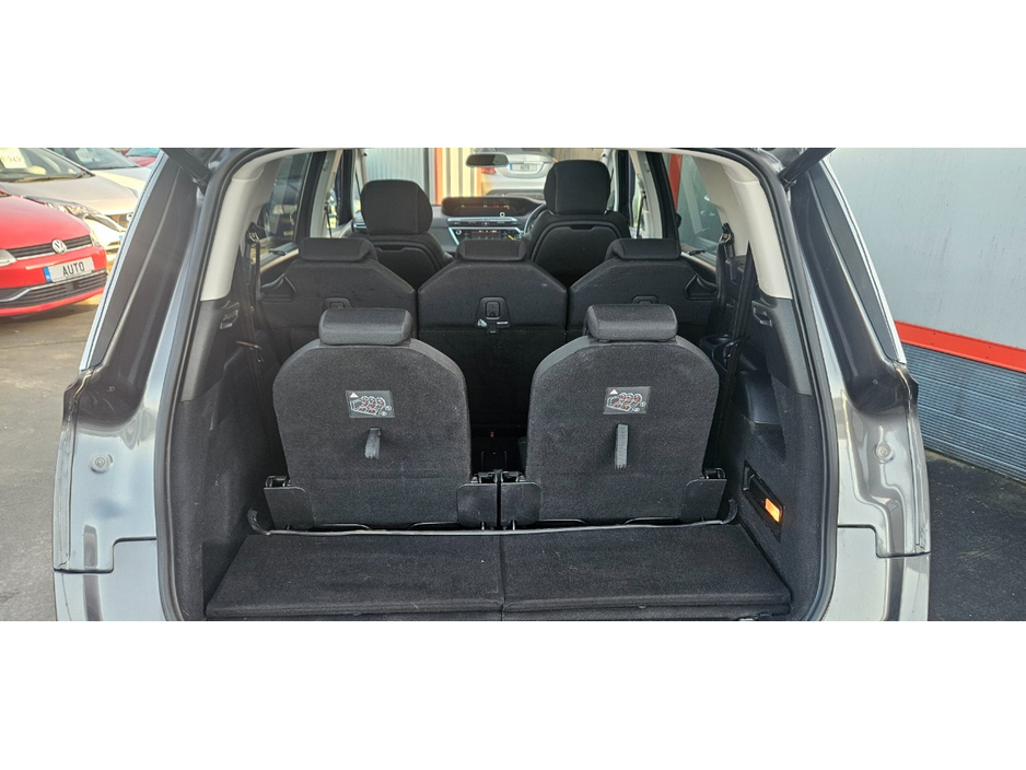 2017 Citroen C4 Picasso - image 26