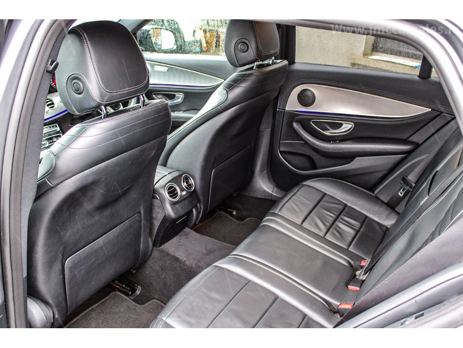 2018 Mercedes-Benz E Class - image 24