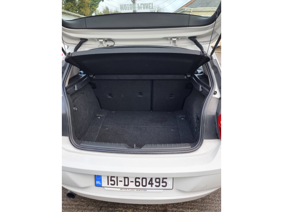 2015 BMW 1 Series - image 7