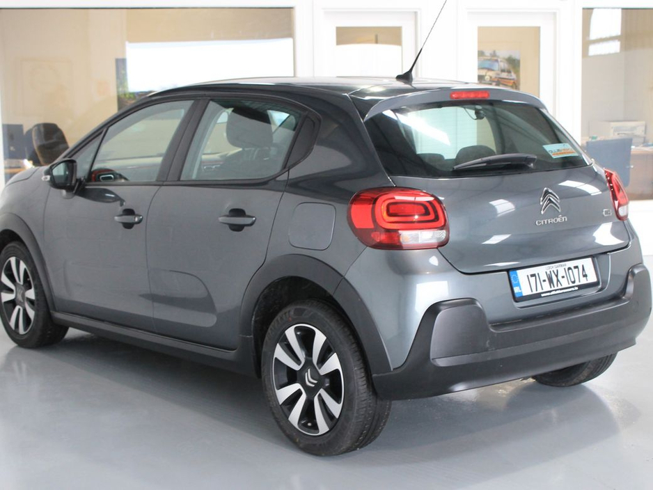 2017 Citroen C3 - image 8