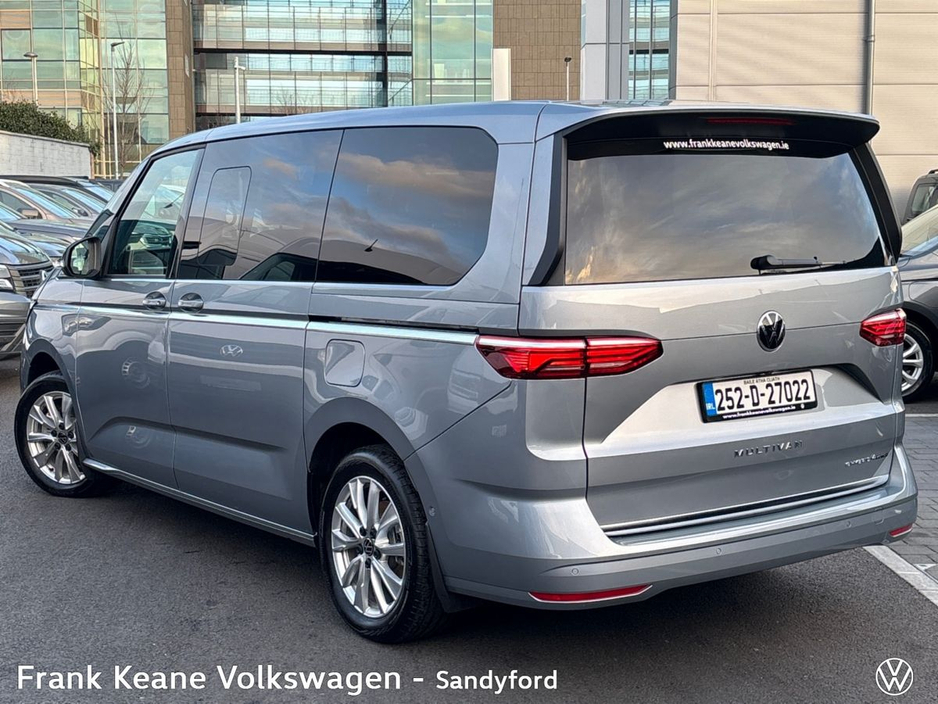 2025 Volkswagen Multivan - image 11