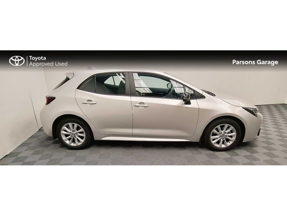 2026 Toyota Corolla - image 3