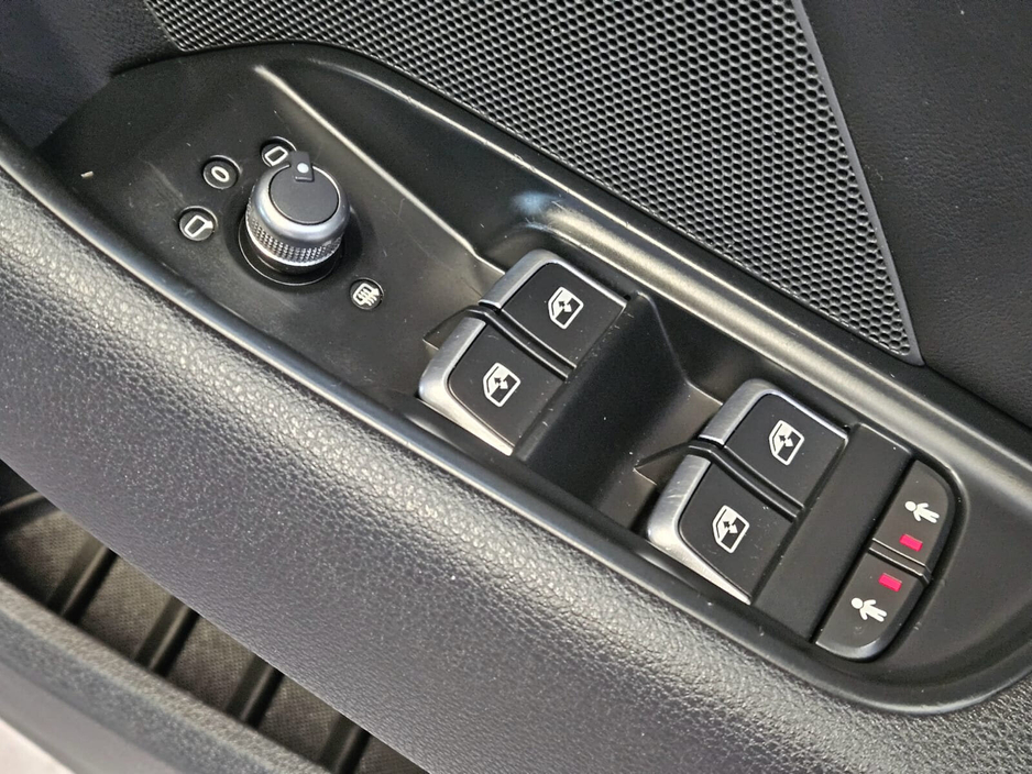 2017 Audi A3 - image 8