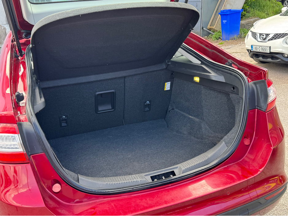 2016 Ford Mondeo - image 7